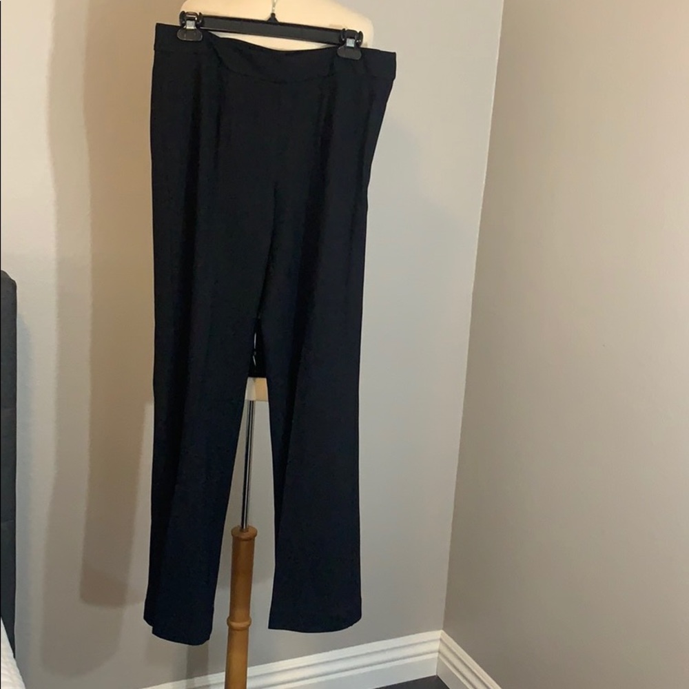 G.I.G.I. 8 black poly blend side zip back pockets